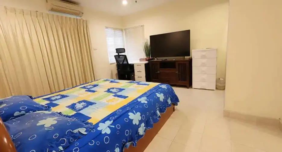Casa en venta de 5 habitaciones en Bang Lamung, Chonburi