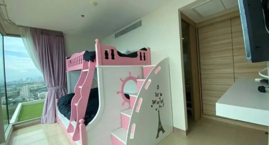 For sale 2 bedrooms condo in Jomtien, Pattaya