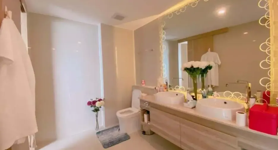 For sale 2 bedrooms condo in Jomtien, Pattaya