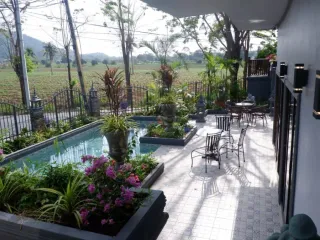 À vendre 4 chambres maison à Bang Saray, Pattaya