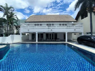 出售 3 卧室 独立屋 在 Bang Lamung, Chon Buri