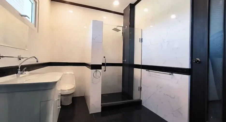 À vendre 3 chambres maison à Bang Lamung, Chonburi