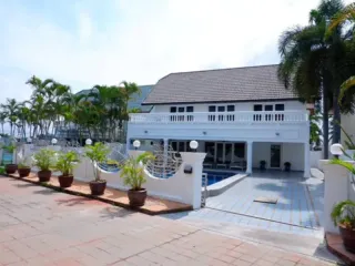 出售 3 卧室 独立屋 在 Bang Lamung, Chon Buri