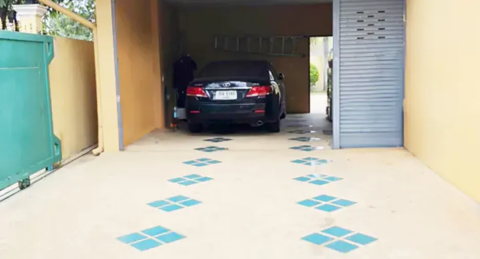 Haus zum Kauf mit 4 Zimmer in Bang Lamung, Chonburi