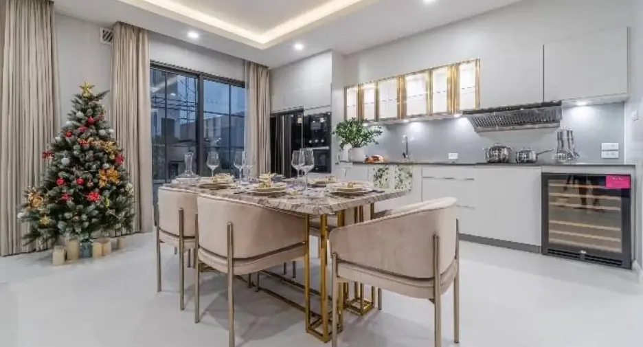 À vendre 5 chambres maison à Bang Lamung, Chonburi