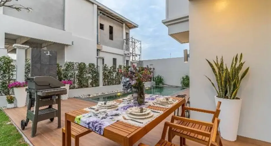 À vendre 5 chambres maison à Bang Lamung, Chonburi