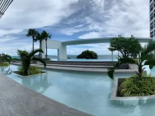 Condo en venta de 2 habitaciones en Bang Lamung, Chonburi