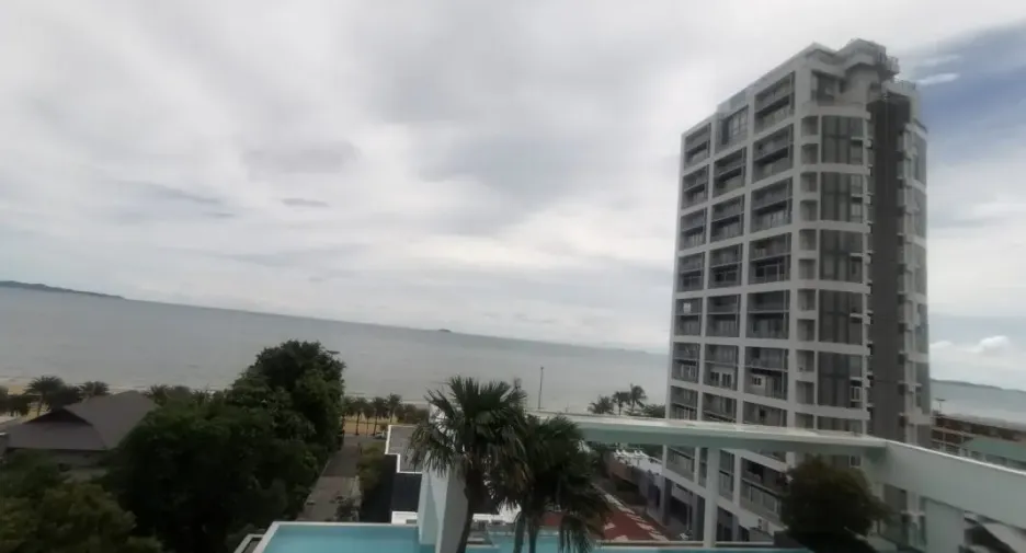 Condo en venta de 2 habitaciones en Bang Lamung, Chonburi