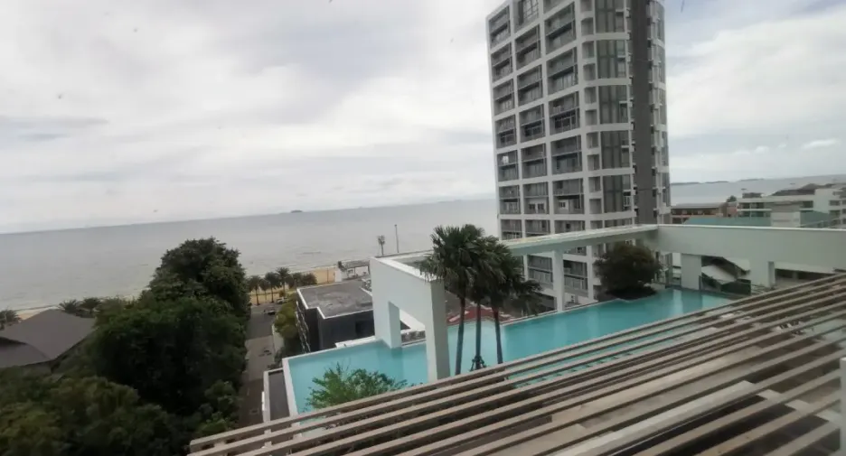 Condo en venta de 2 habitaciones en Bang Lamung, Chonburi