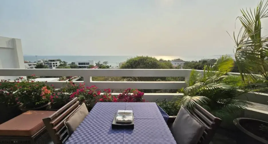 出售 2 卧室 公寓 在 Bang Lamung, Chon Buri