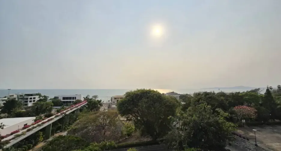 出售 2 卧室 公寓 在 Bang Lamung, Chon Buri
