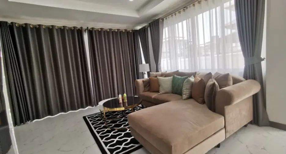 ขาย 4 ห้องนอน บ้านเดี่ยว ใน บางละมุง, ชลบุรี