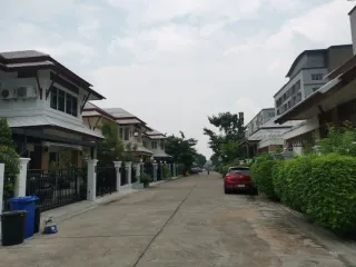 出售 4 卧室 独立屋 在 Bang Lamung, Chon Buri