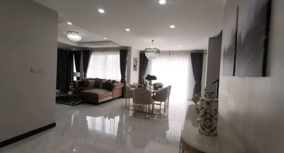 ขาย 4 ห้องนอน บ้านเดี่ยว ใน บางละมุง, ชลบุรี