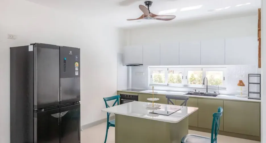 For sale 5 bedrooms house in Bang Lamung, Chonburi
