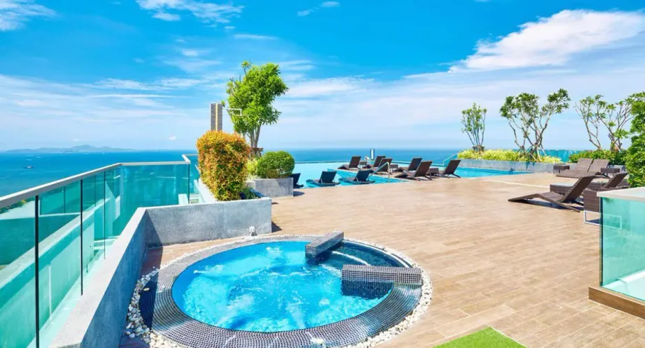 À vendre 2 chambres condo à Bang Lamung, Chonburi