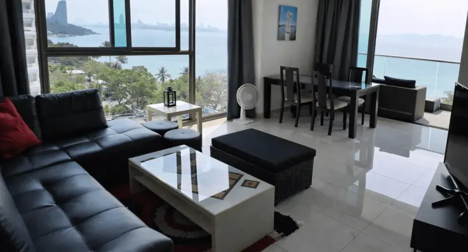 À vendre 2 chambres condo à Bang Lamung, Chonburi
