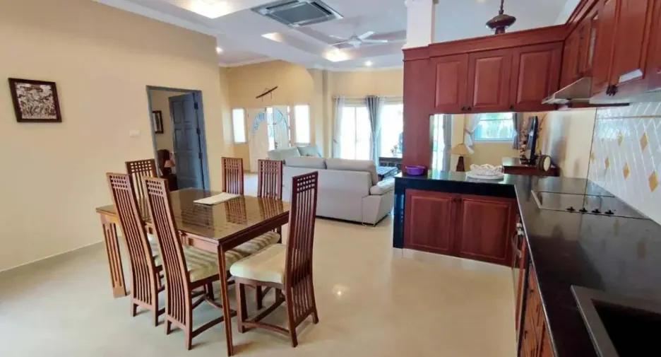 ขาย 3 ห้องนอน บ้านเดี่ยว ใน บางละมุง, ชลบุรี
