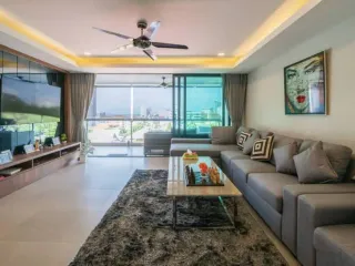 出售 2 卧室 公寓 在 Bang Lamung, Chon Buri