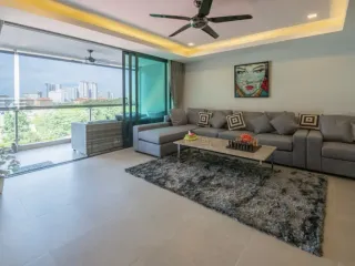 出售 2 卧室 公寓 在 Bang Lamung, Chon Buri