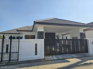À vendre 3 chambres maison à Bang Lamung, Chonburi