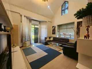 Casa en alquiler y en venta de 4 habitaciones en Bang Lamung, Chonburi
