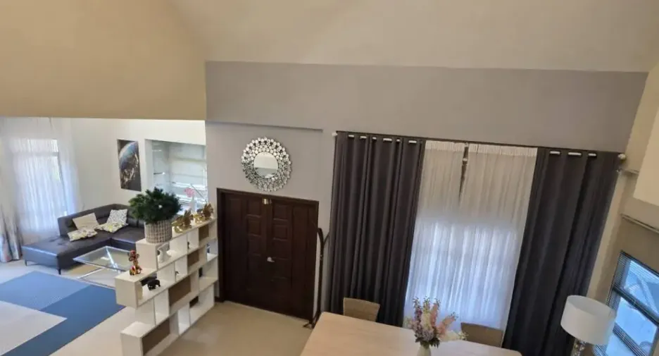 Casa en alquiler y en venta de 4 habitaciones en Bang Lamung, Chonburi