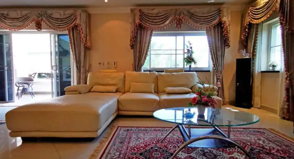 For rent and for sale 2 bedrooms house in Bang Lamung, Chonburi