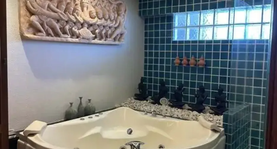 Condo en venta de 2 habitaciones en Bang Lamung, Chonburi