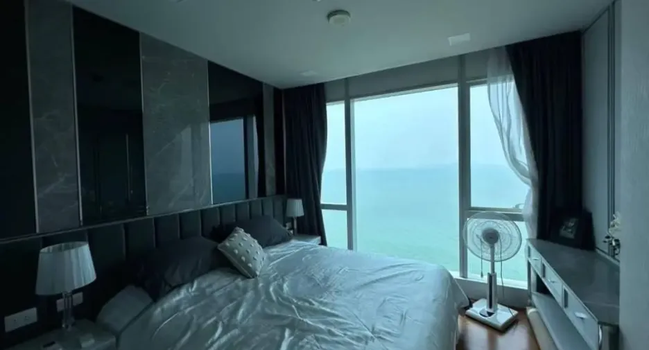 For sale 1 bed condo in Bang Lamung, Chonburi