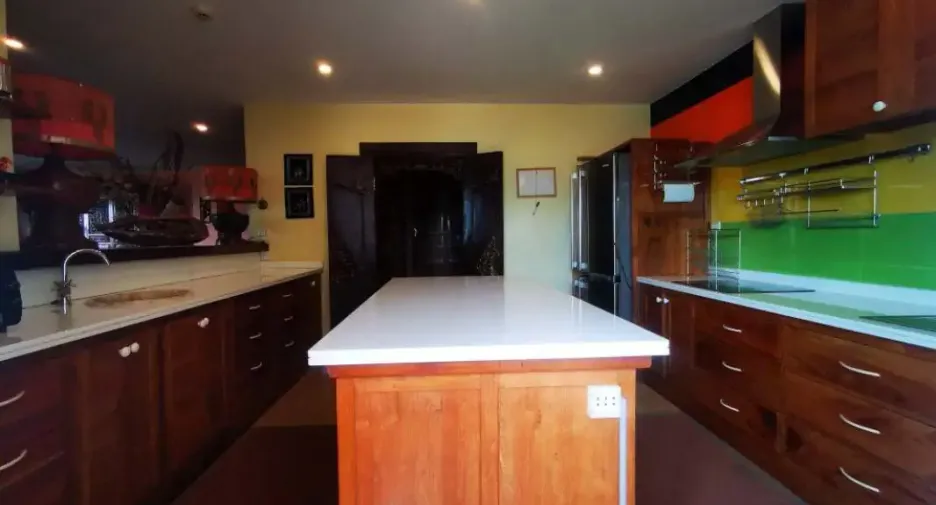 For rent and for sale 2 bedrooms condo in Bang Lamung, Chonburi