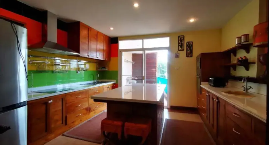 For rent and for sale 2 bedrooms condo in Bang Lamung, Chonburi