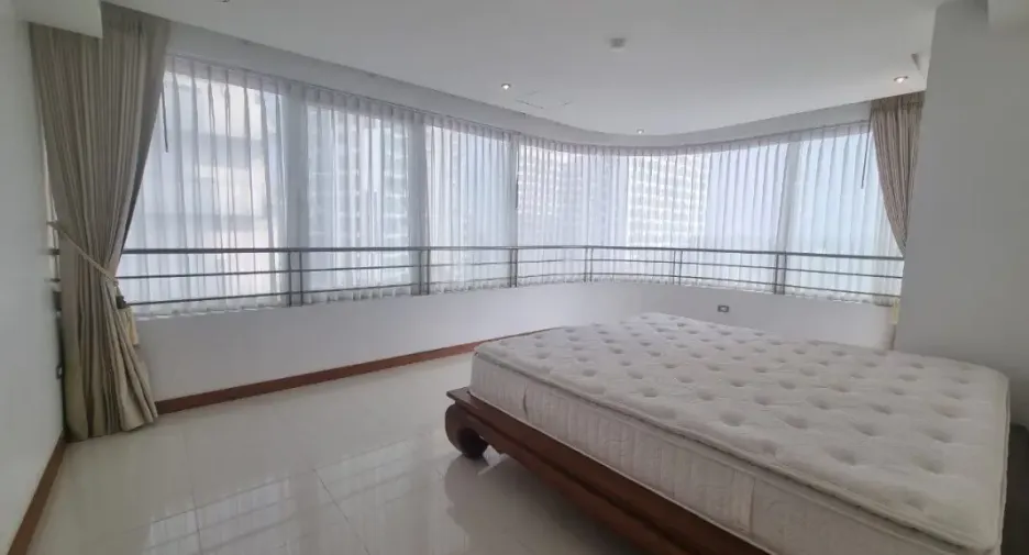 ขาย 3 ห้องนอน คอนโด ใน จอมเทียน, พัทยา
