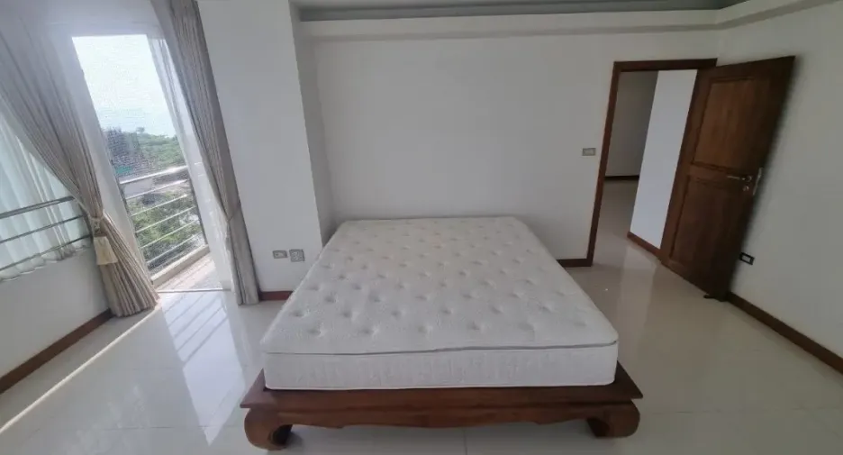 ขาย 3 ห้องนอน คอนโด ใน จอมเทียน, พัทยา