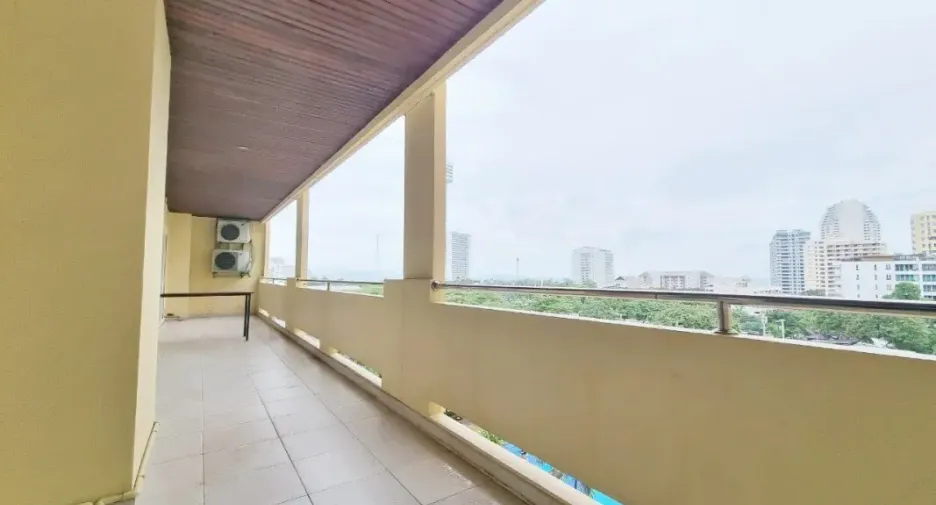 Condo en venta de 2 habitaciones en Bang Lamung, Chonburi