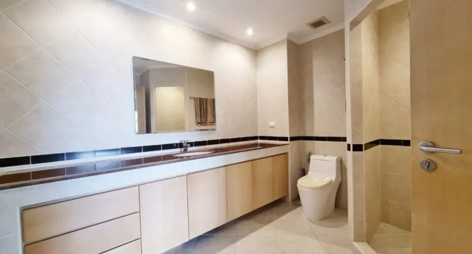 Condo en venta de 2 habitaciones en Bang Lamung, Chonburi
