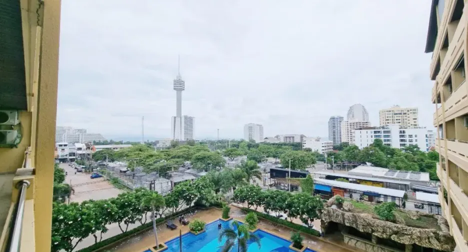 Condo en venta de 2 habitaciones en Bang Lamung, Chonburi