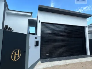 出售 3 卧室 独立屋 在 Bang Lamung, Chon Buri