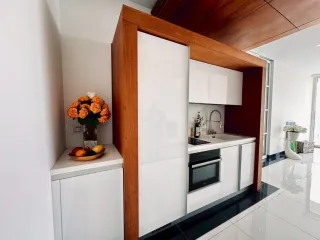 À louer et à vendre 1 chambre condo à Na Jomtien, Pattaya