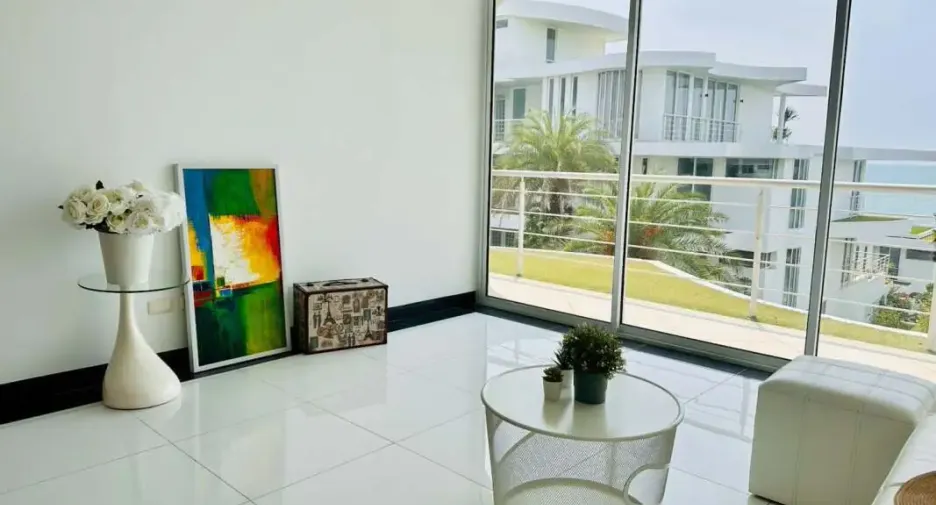 À louer et à vendre 1 chambre condo à Na Jomtien, Pattaya