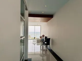 À louer et à vendre 1 chambre condo à Na Jomtien, Pattaya