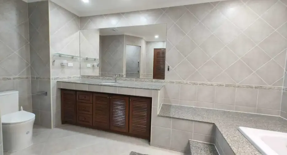Wohnung zur Miete und zum Kauf mit 1 Zimmer in Jomtien, Pattaya