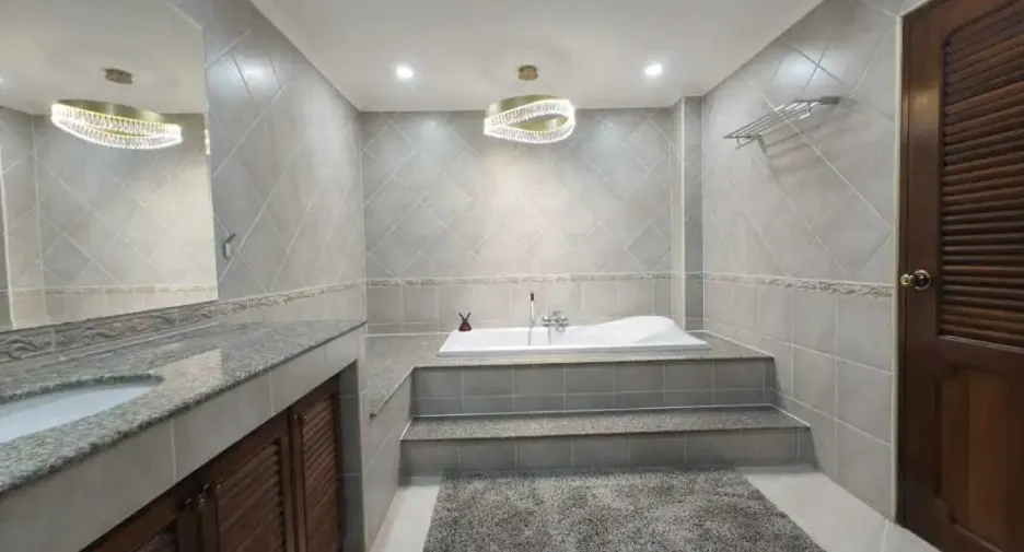 Wohnung zur Miete und zum Kauf mit 1 Zimmer in Jomtien, Pattaya