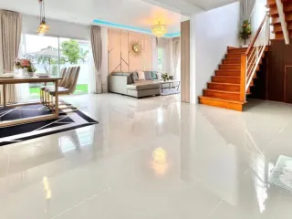 出售 3 卧室 独立屋 在 Bang Lamung, Chon Buri