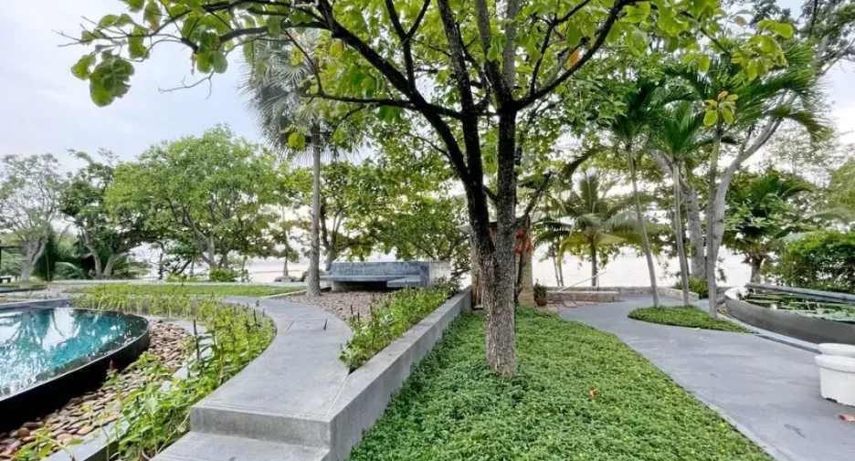 出租 和 出售 2 卧室 公寓 在 Bang Lamung, Chon Buri