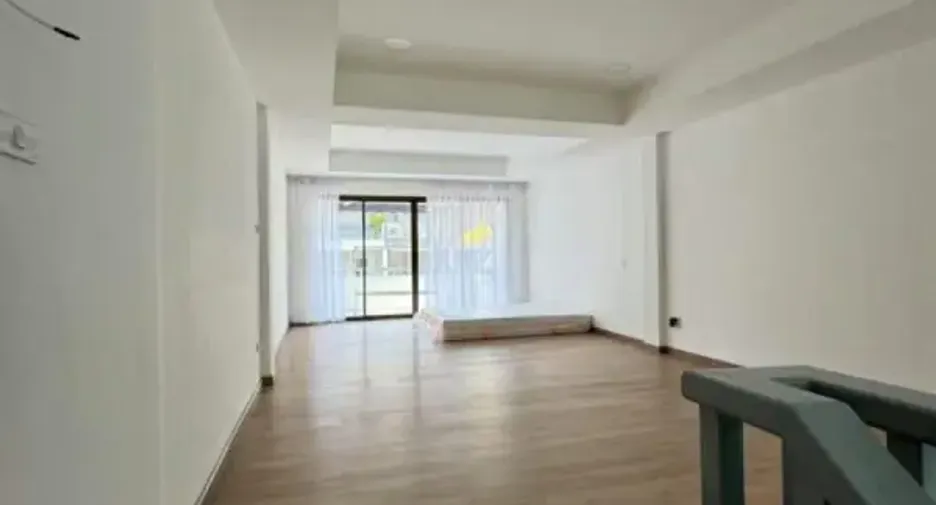 For sale retail Space in Bang Lamung, Chonburi