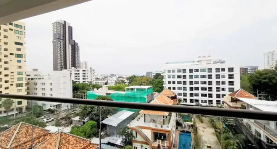 Condo en venta de 2 habitaciones en Bang Lamung, Chonburi