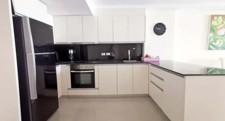 Condo en venta de 2 habitaciones en Bang Lamung, Chonburi
