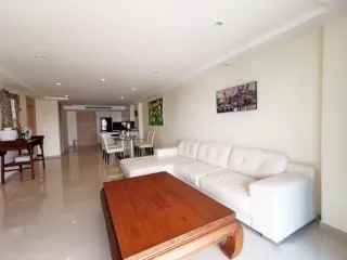 Condo en venta de 2 habitaciones en Bang Lamung, Chonburi
