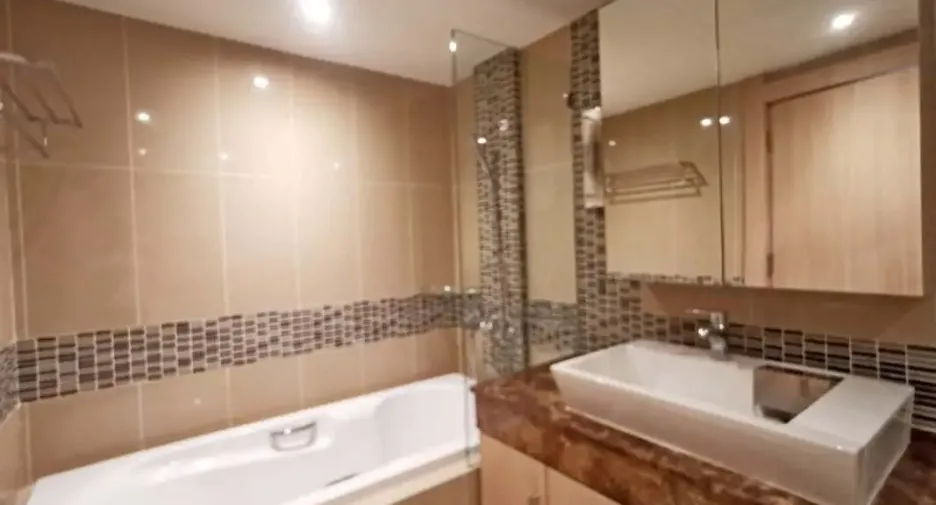 Condo en venta de 2 habitaciones en Bang Lamung, Chonburi